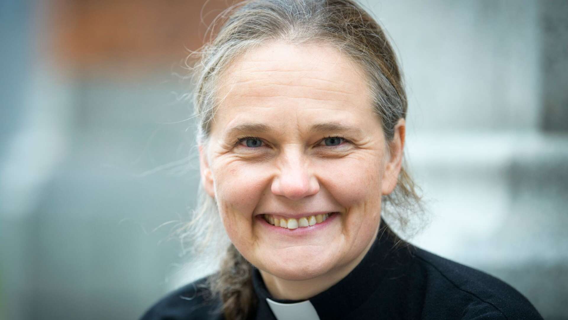 Kungaparet kommer till domkyrkan när Karin Johannesson från Filipstad vigs till sin nya tjänst som biskop för Uppsala stift.