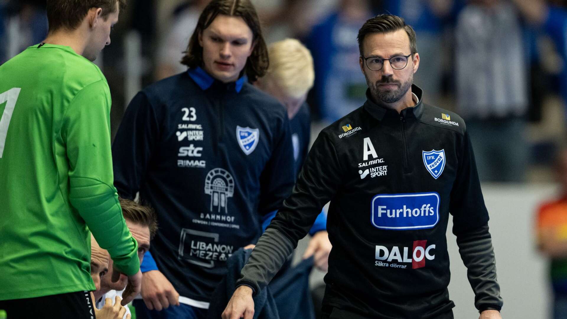 Tufft läge inför söndagens cupmatch, men Henrik Signell och IFK Skövde har självklart inte givit upp.