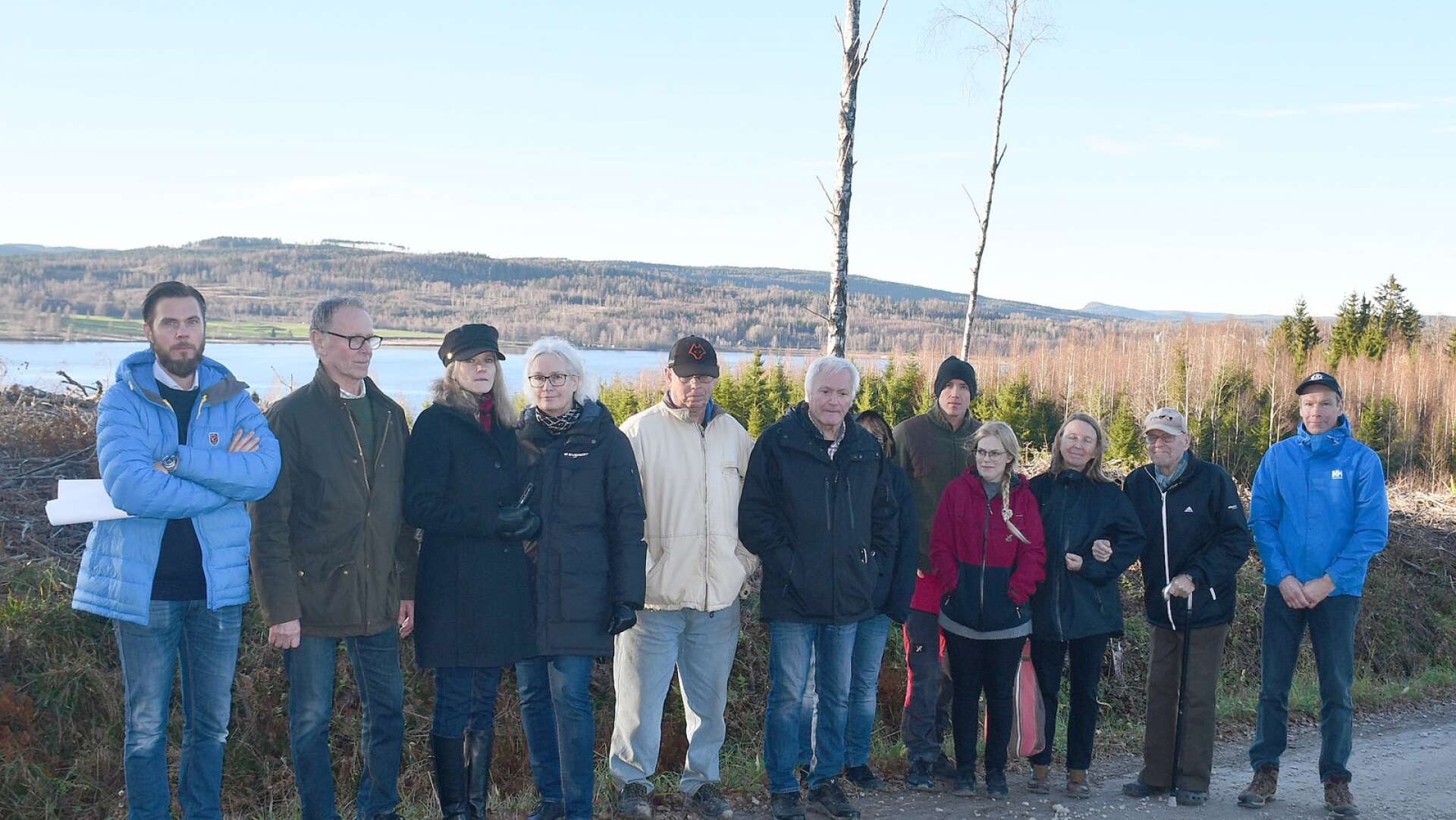 Ett flertal närboende protesterar mot planerna på byggnation av enfamiljshus i Vitteby.