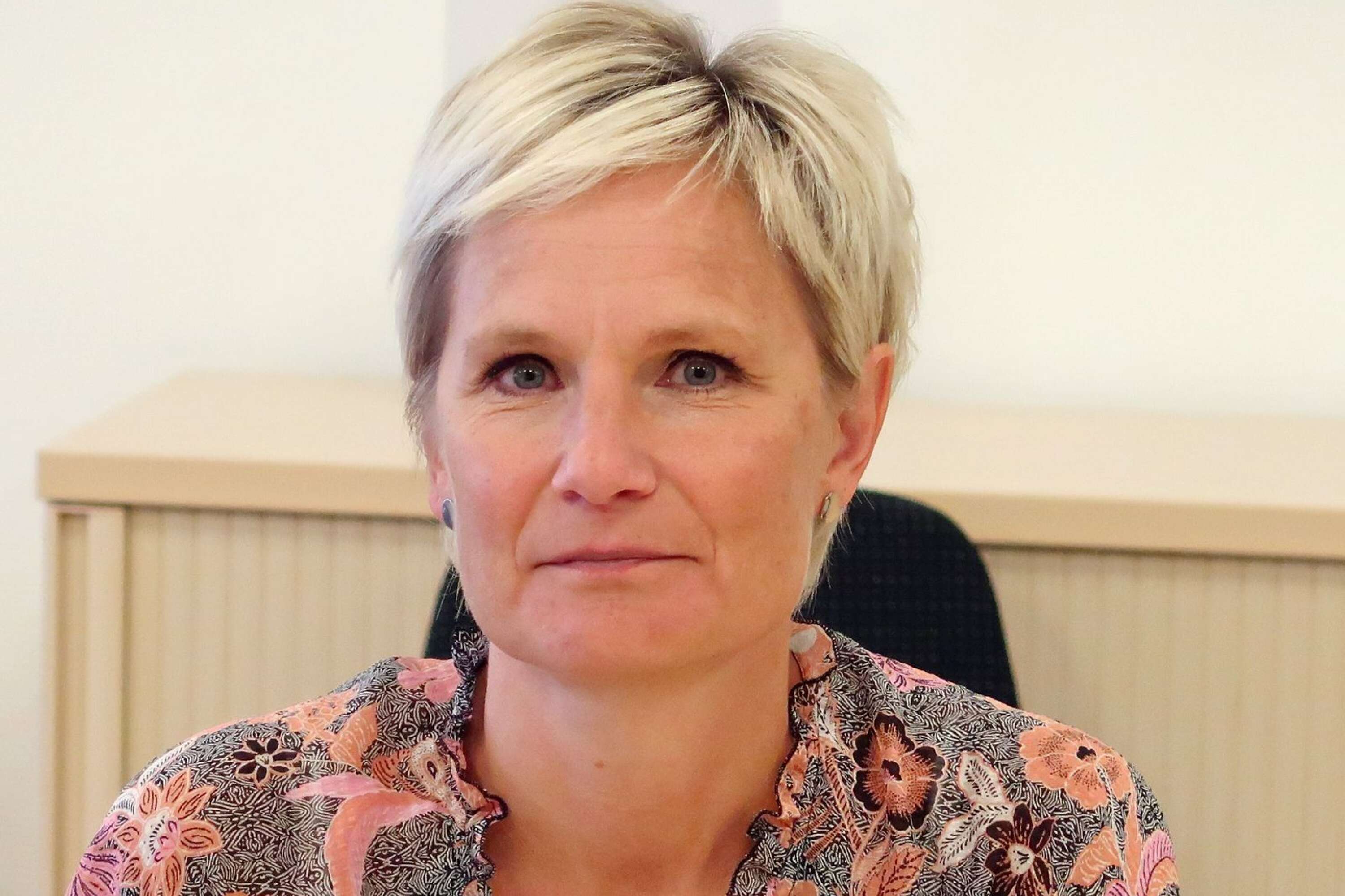 &quot;Det handlar inte om att man ska skicka in fotografier på grannen&quot;, säger Katrin Thoor, biträdande kommunchef i Bengtsfors kommun.