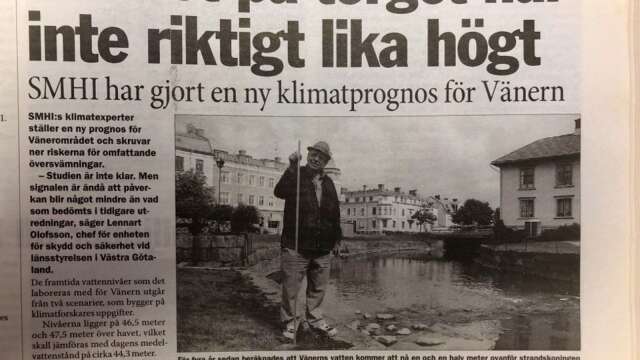 Ebbe på torget, Ebbe Carrby, visade för 14 år sedan hur högt vattnet i ett framtida scenario skulle kunna nå över Åmåls torg. Det skrevs även om det för tio år sedan.