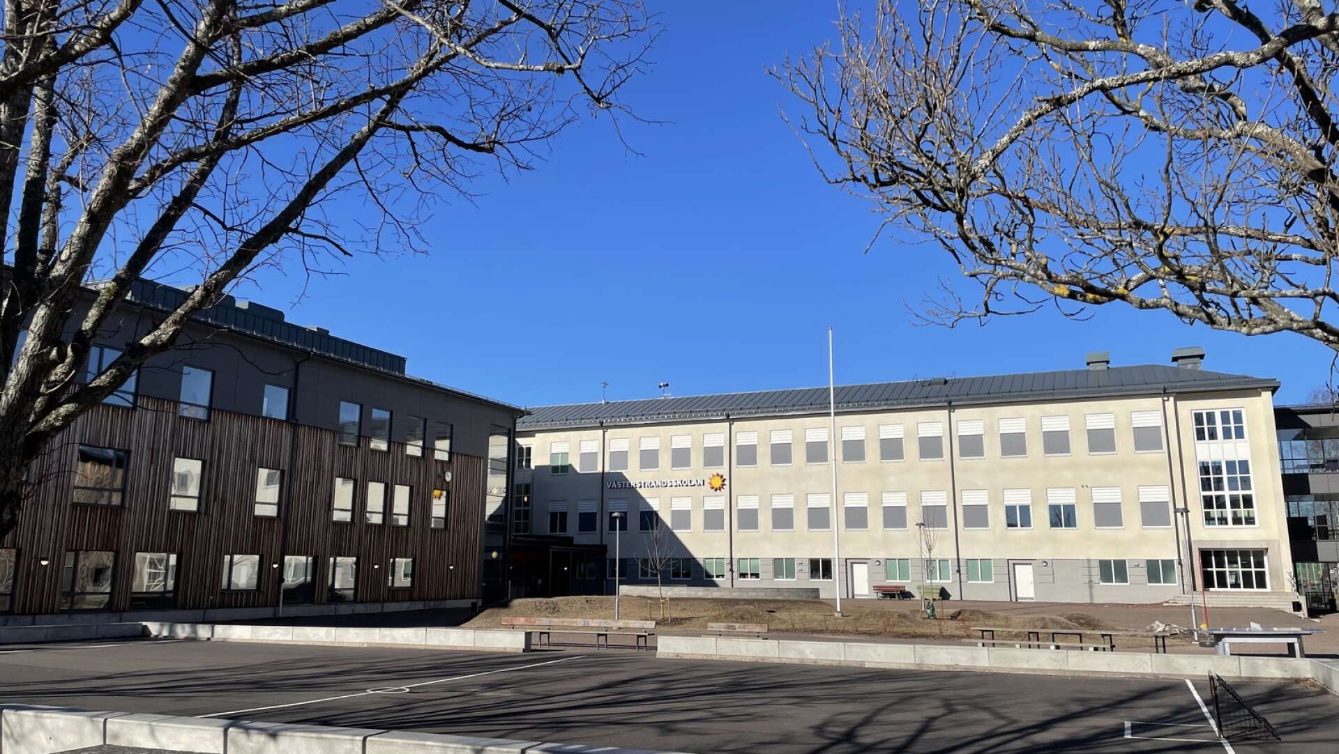 Två klasser i årskurs två på Västerstrandsskolan i Karlstad distansundervisas veckan ut.