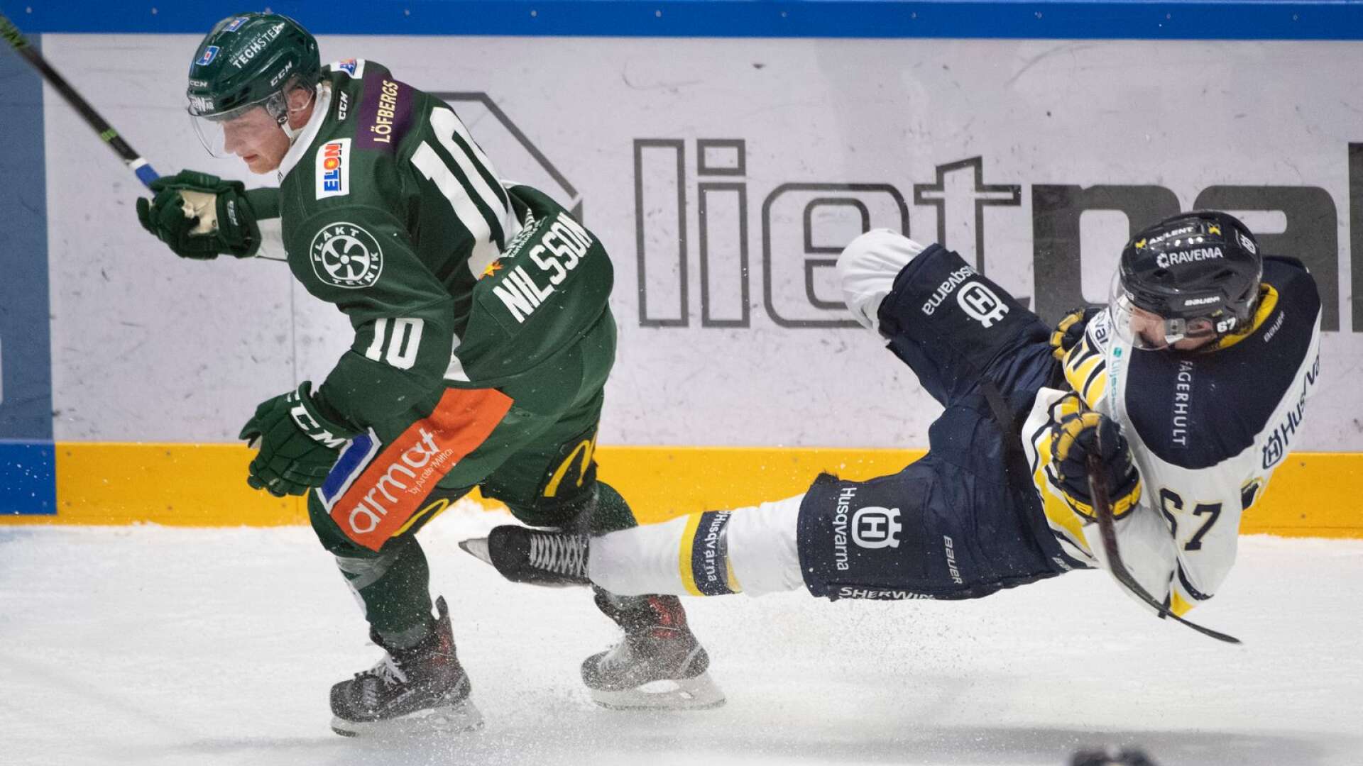 Marcus Nilsson var tillbaka i spel i FBK:s avgörande kvartsfinal mot HV71. Bilden är från den första kvartsfinalen.
