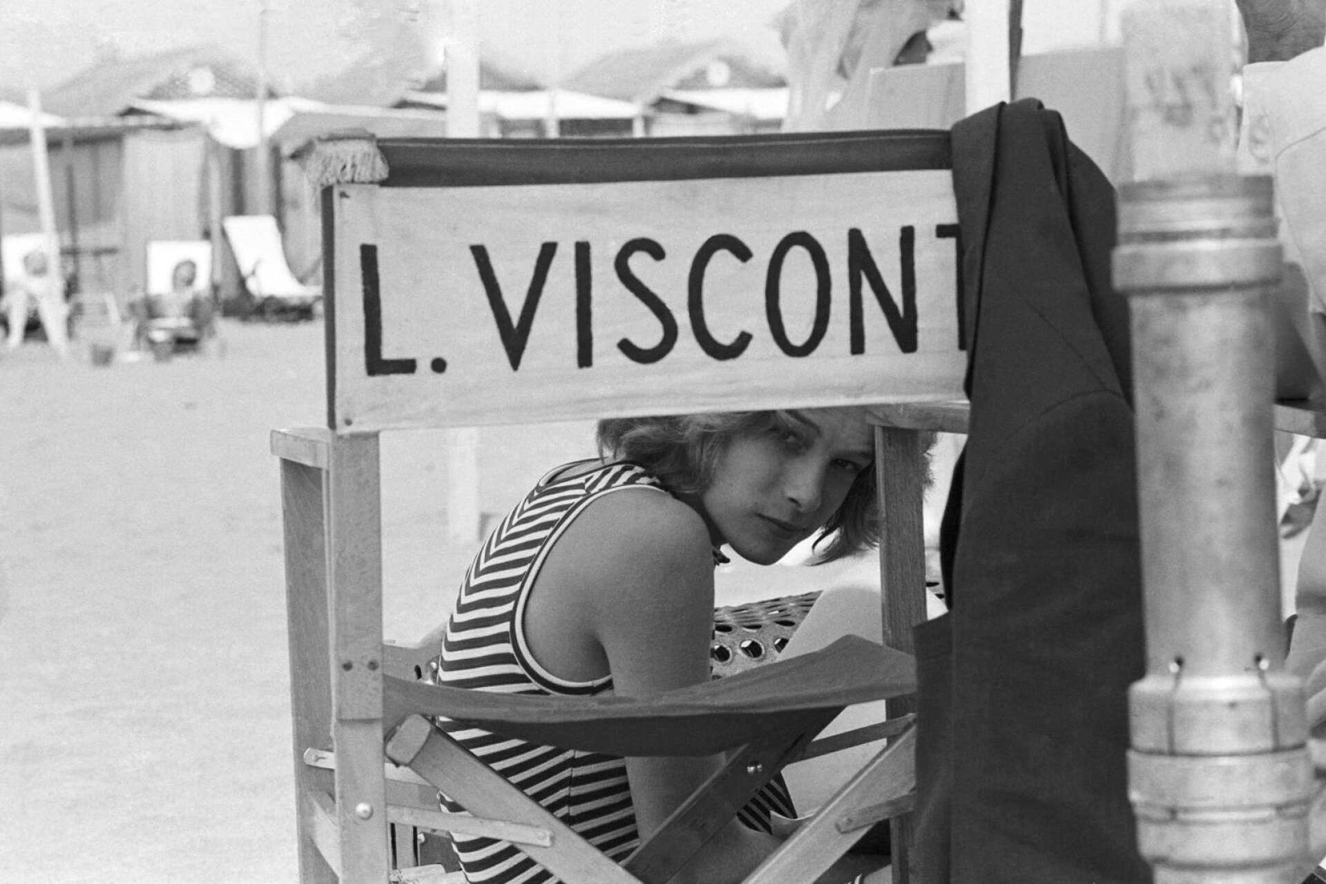 1971, under världspremiären av Döden i Venedig, utropar den italienske regissören Luchino Visconti sin Tadzio till världens vackraste pojke. En skugga som än idag, 50 år senare, tynger Björn Andrésens liv.