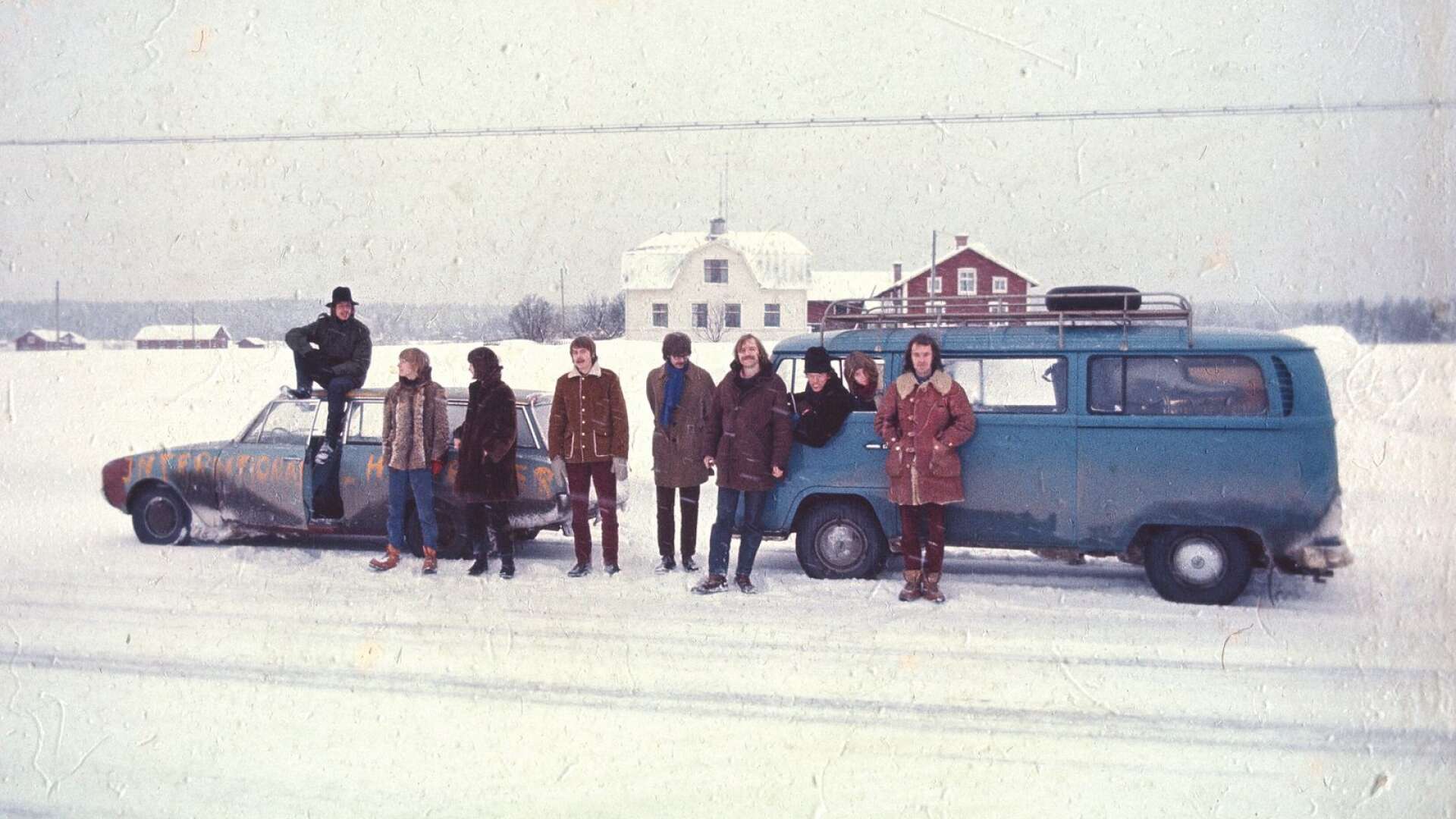 International Harvester under en Norrlandsturné i februari 1969. Bandet ombildades senare till Träd, Gräs och Stenar och förgrundsgestalten Bo Anders Persson flyttade till värmländska Likenäs.