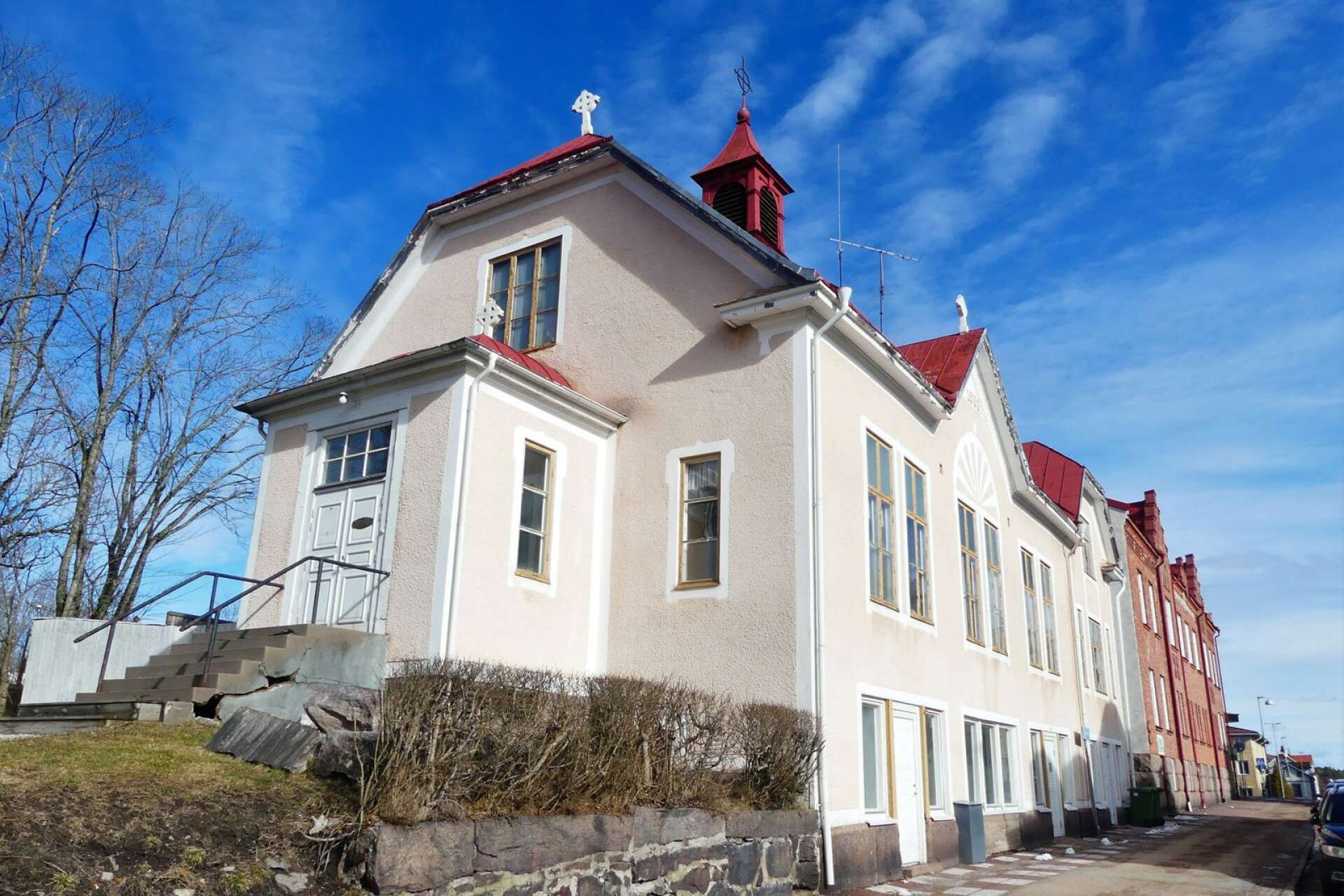Gamla EFS-kyrkan på Lunnegatan ser ut att säljas.