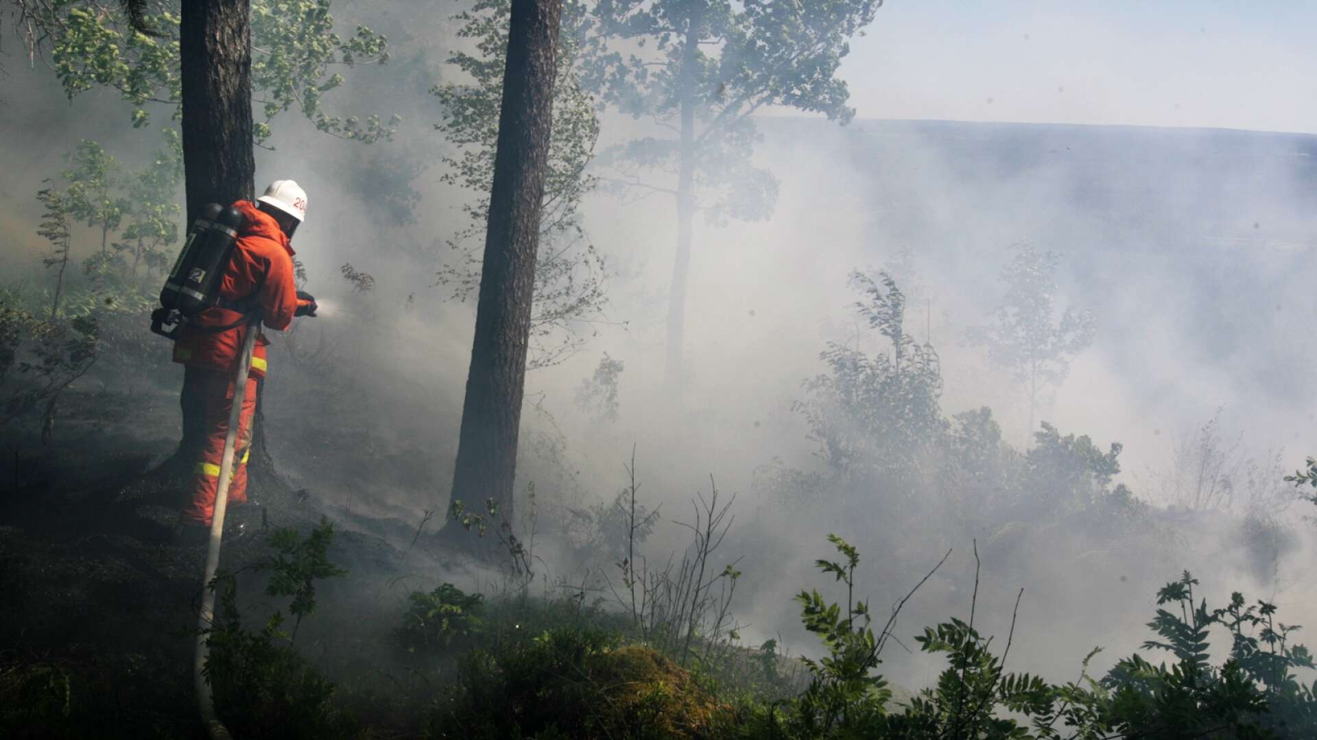 Det brinner i ett skogsområde i Norge, i närheten av Kornsjö. Bilden är från ett annat tillfälle.