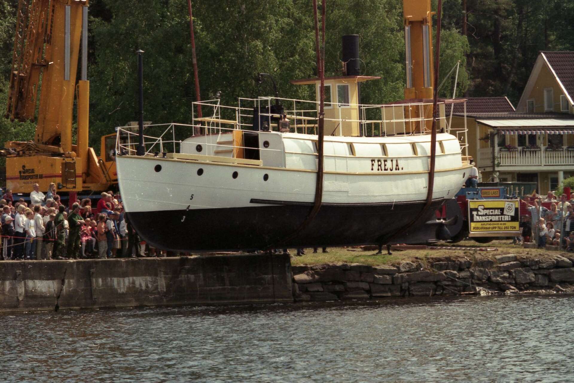 Så här såg det ut när Freja sjösattes efter renoveringen, 1997.
