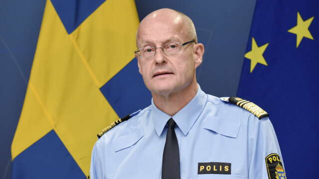 Vid en presskonferens slog polisens internutredare fast att rikspolisen borde överväga att sparka Mats Löfving. Arkivbild