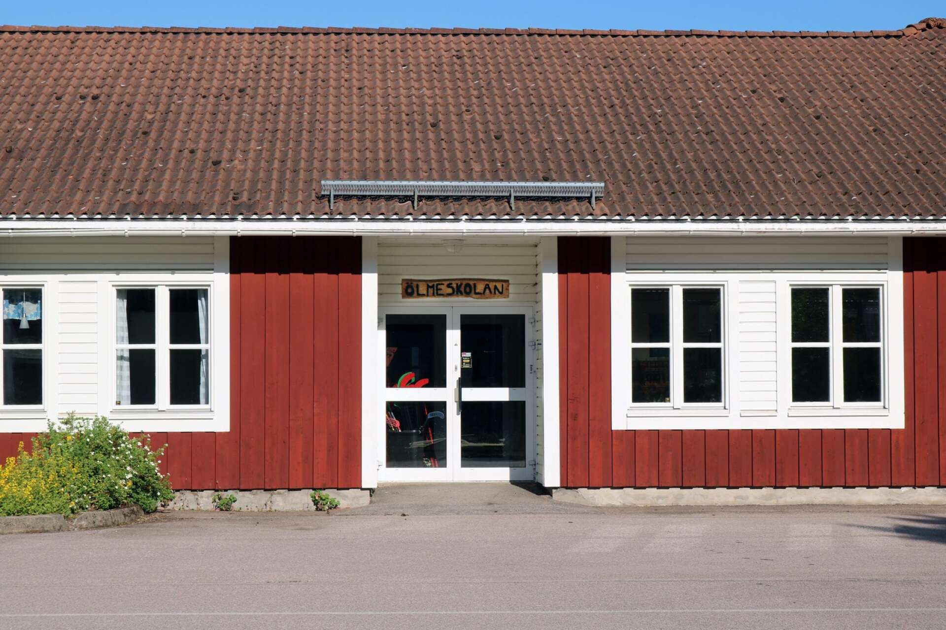 Skolförvaltningen har beslutat att utreda om det är möjligt att bygga en multiarena vid Ölmeskolan. 