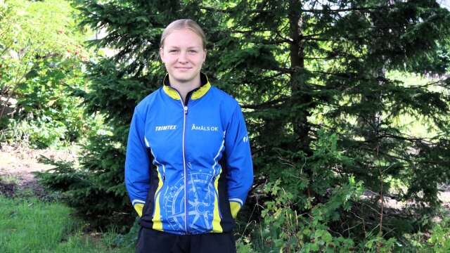 Alva Olsson ingick i det distriktslag som slutade på plats 35 i HD20-stafetten och sprang sedan in på en fin andraplats på den individuella långdistansen. 
