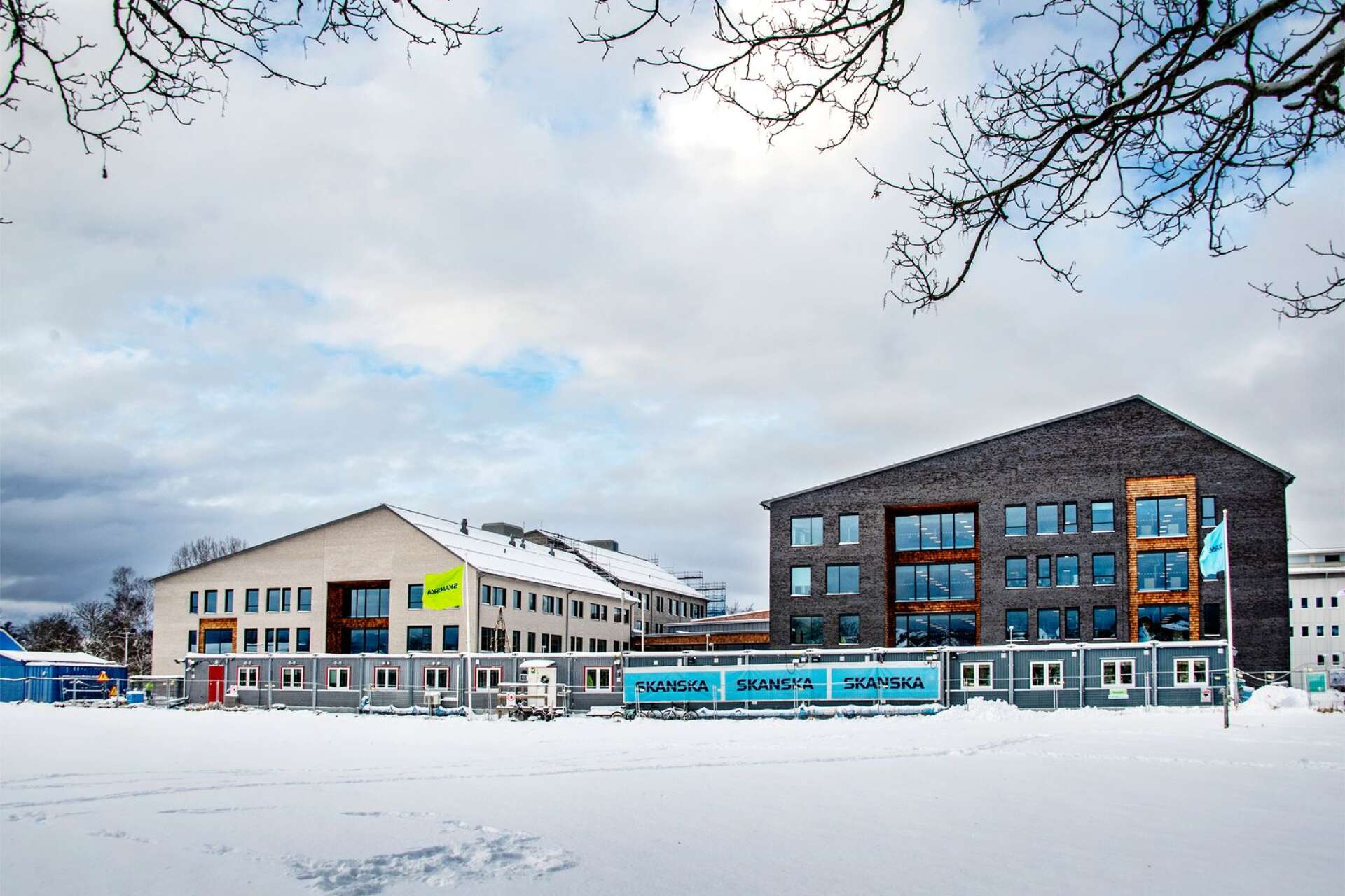 Ut- och ombyggnaden av Sundsta-Älvkullegymnasiet inleddes hösten 2017 och blir klar i vår. Då blir det en av Sveriges största sammanhängande gymnasieskolor.