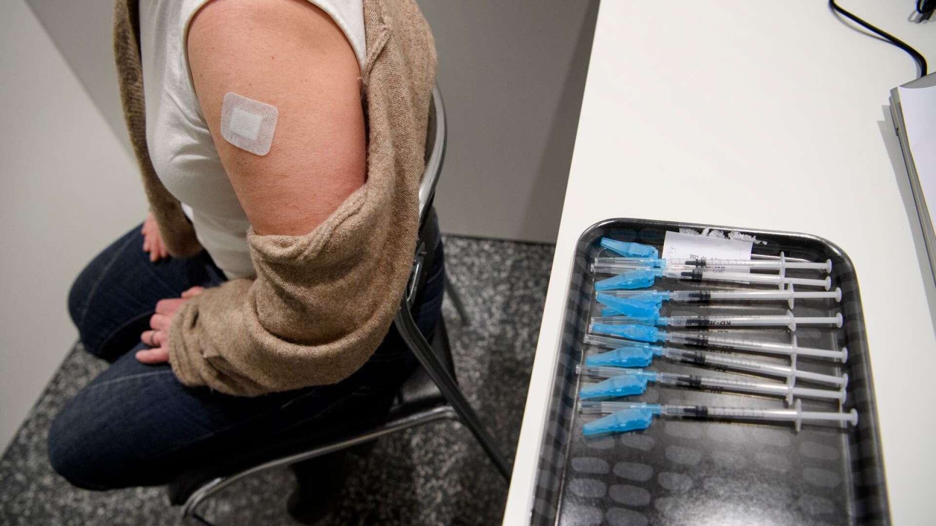 Den här veckan startar vaccineringen av personer födda 1976 eller tidigare. 