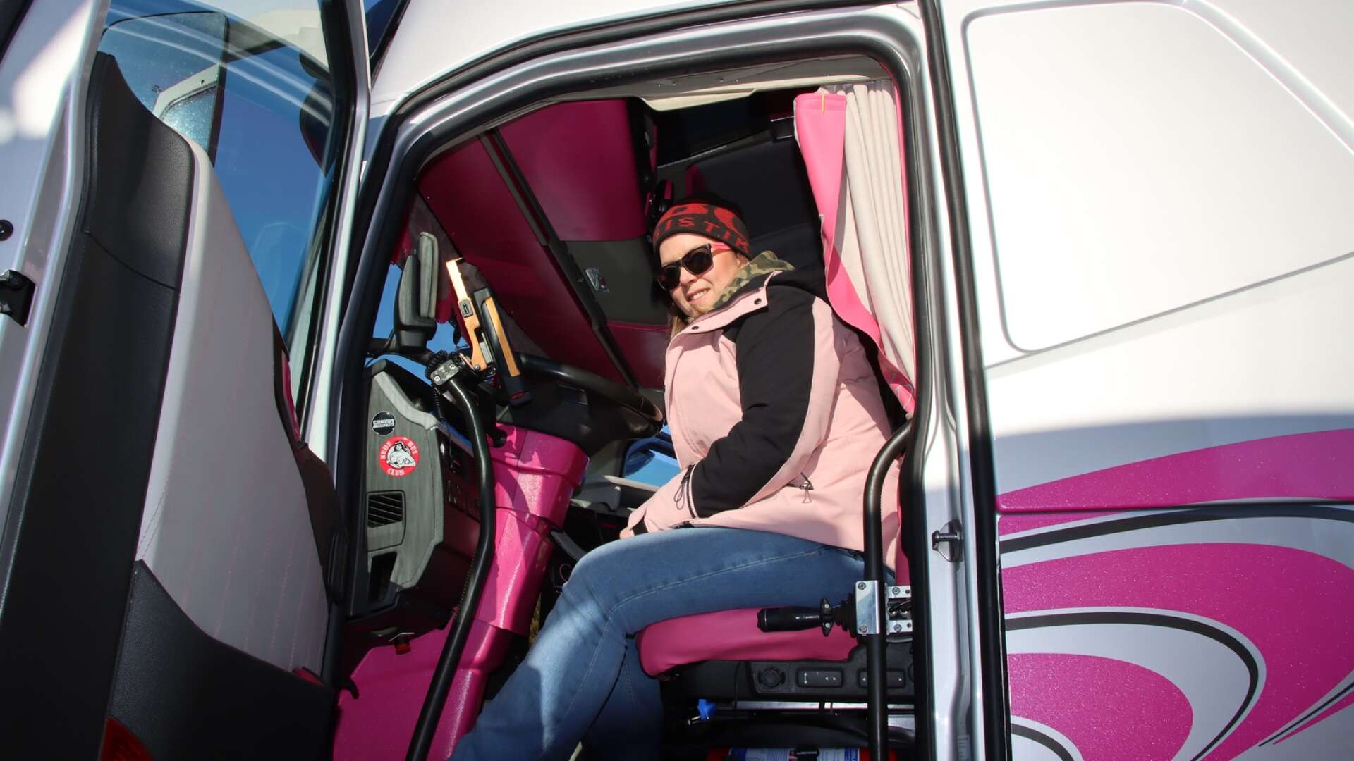 Jessica Nyberg, från Väse, var en av de kvinnliga deltagarna under lastbilsträffen. 