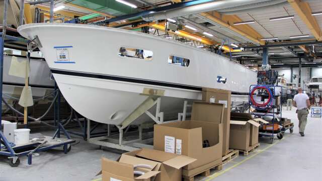 Nimbus tillverkar båtar i Lugnåsfabriken.