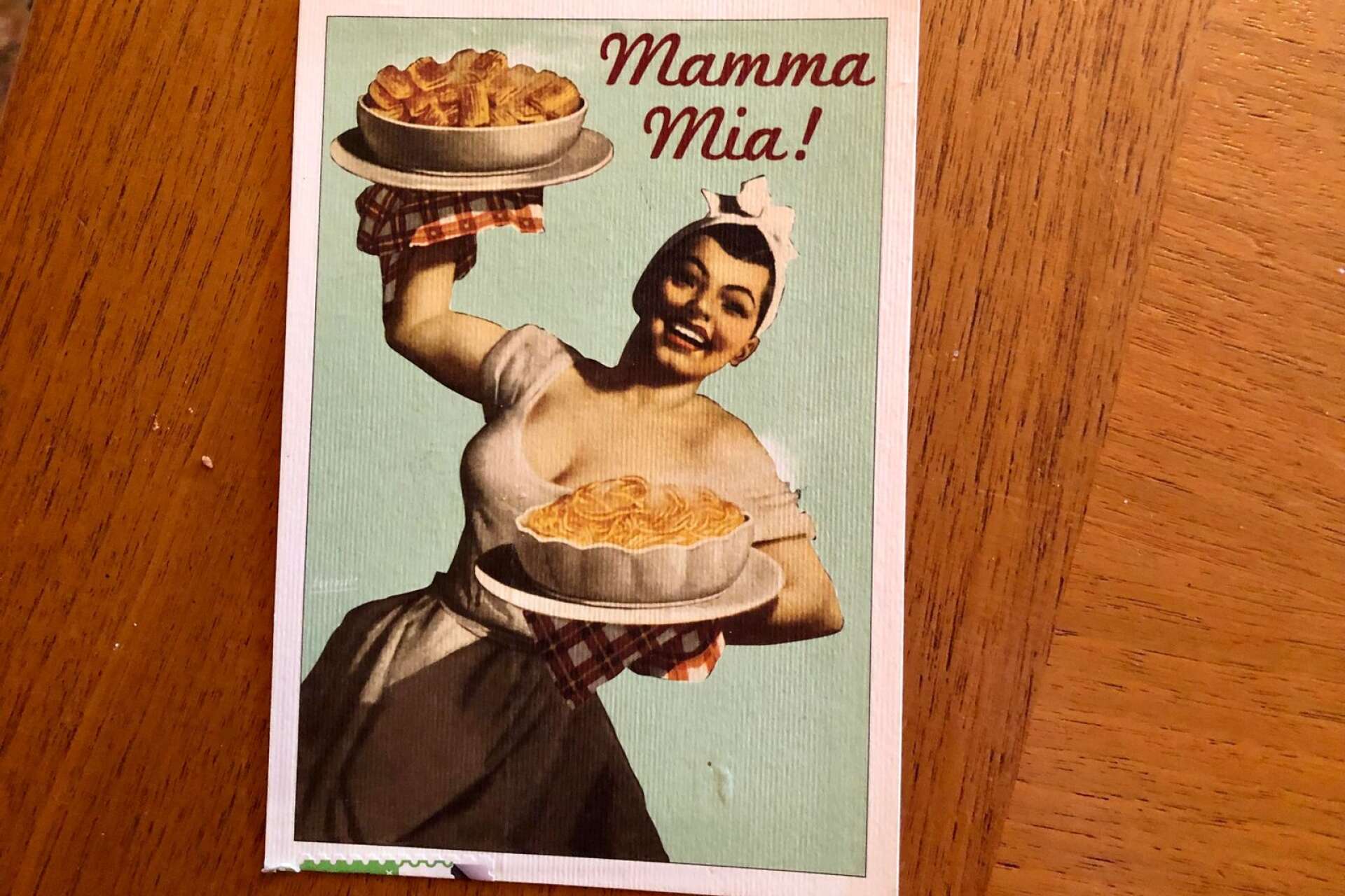 ”Mamma Mia!” står det på kortet som levererades med snigelpost från Italien.