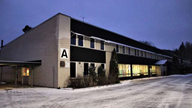 Stora Vallaskolan i Degerfors.
