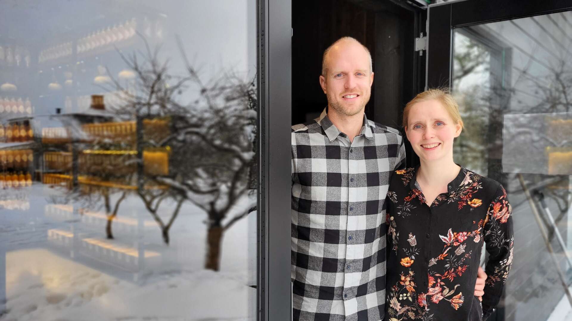Stefhan och Linn Andersen har på kort tid byggt upp en blomstrande verksamhet på Alekärr gård. 