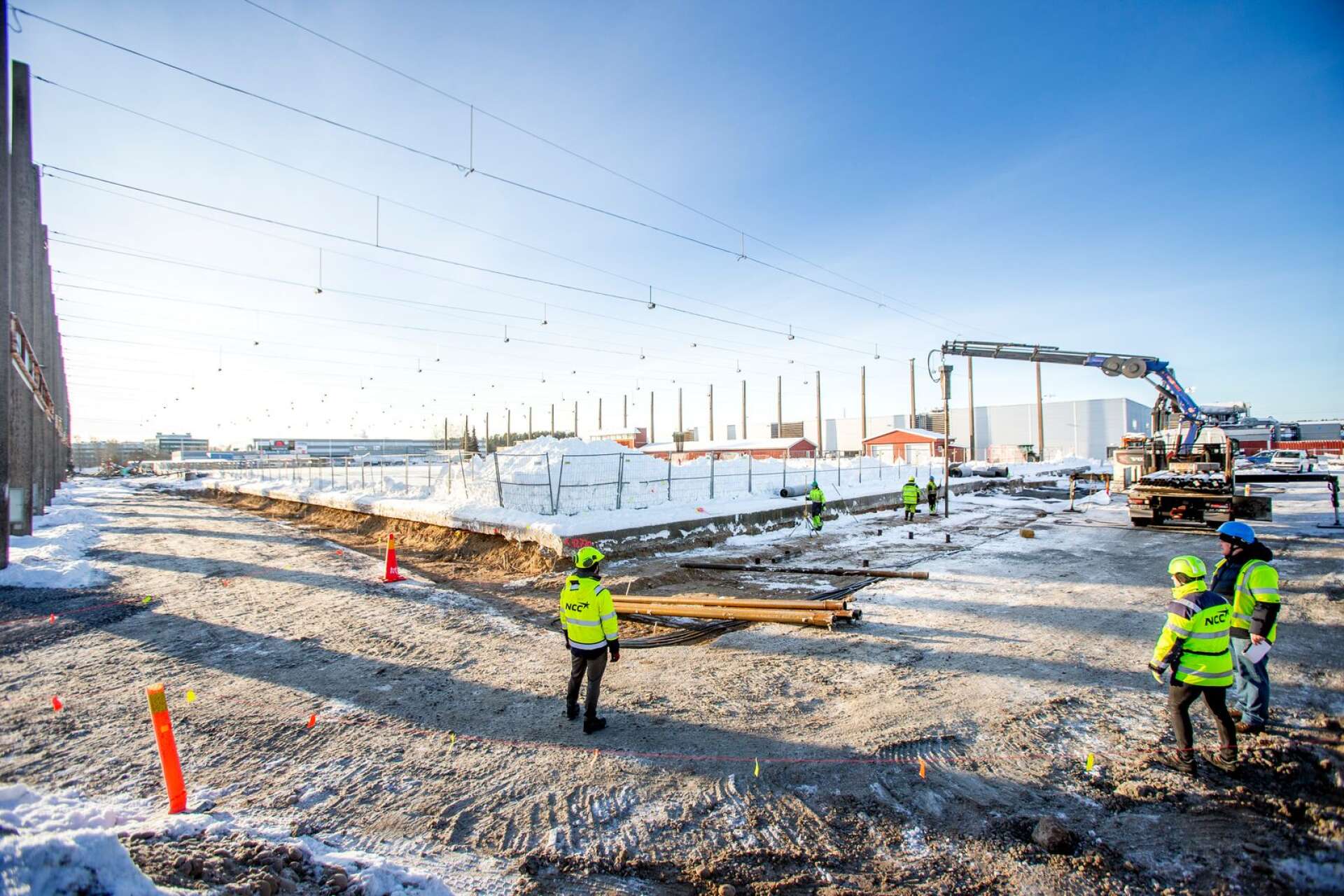 I mars fälls de 15 meter höga betongpylonerna som är en klassisk detalj på Tingvalla isstadion.