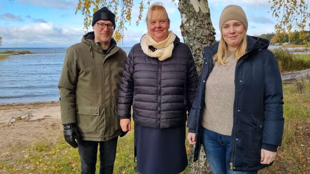 Henrik Karlsson (samhällsplanerare), Juliane Thorin (kommunutvecklare) och Camilla Brandell (bygglovhandläggare) ser fram emot dagarna i Källby. 