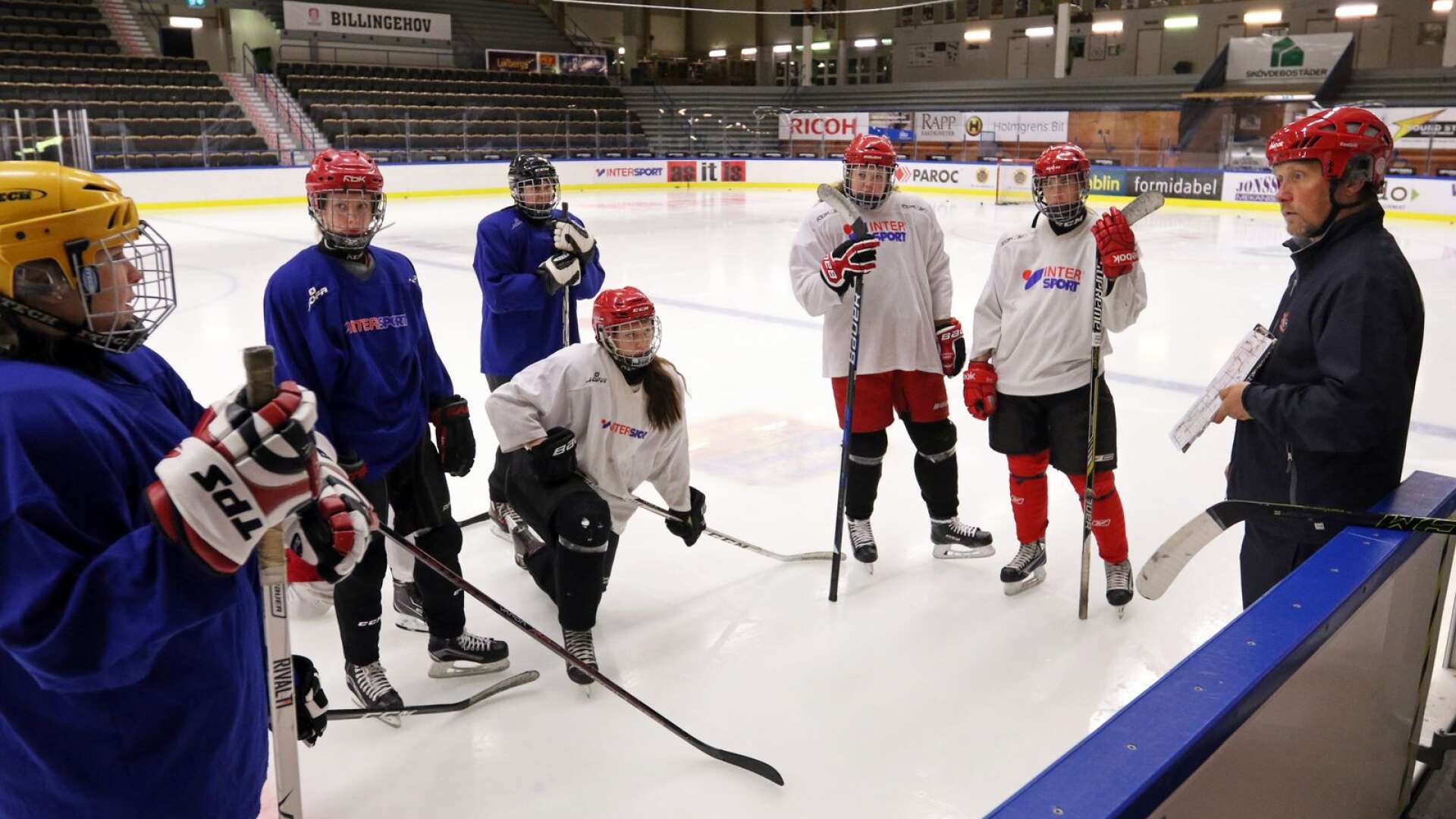 Skövde HC står inför en ny säsong i Damtvåan region syd. Målsättningen ligger på individuellt utveckling, och från föreningens sida vill man först och främst se att tjejerna i laget har roligt.