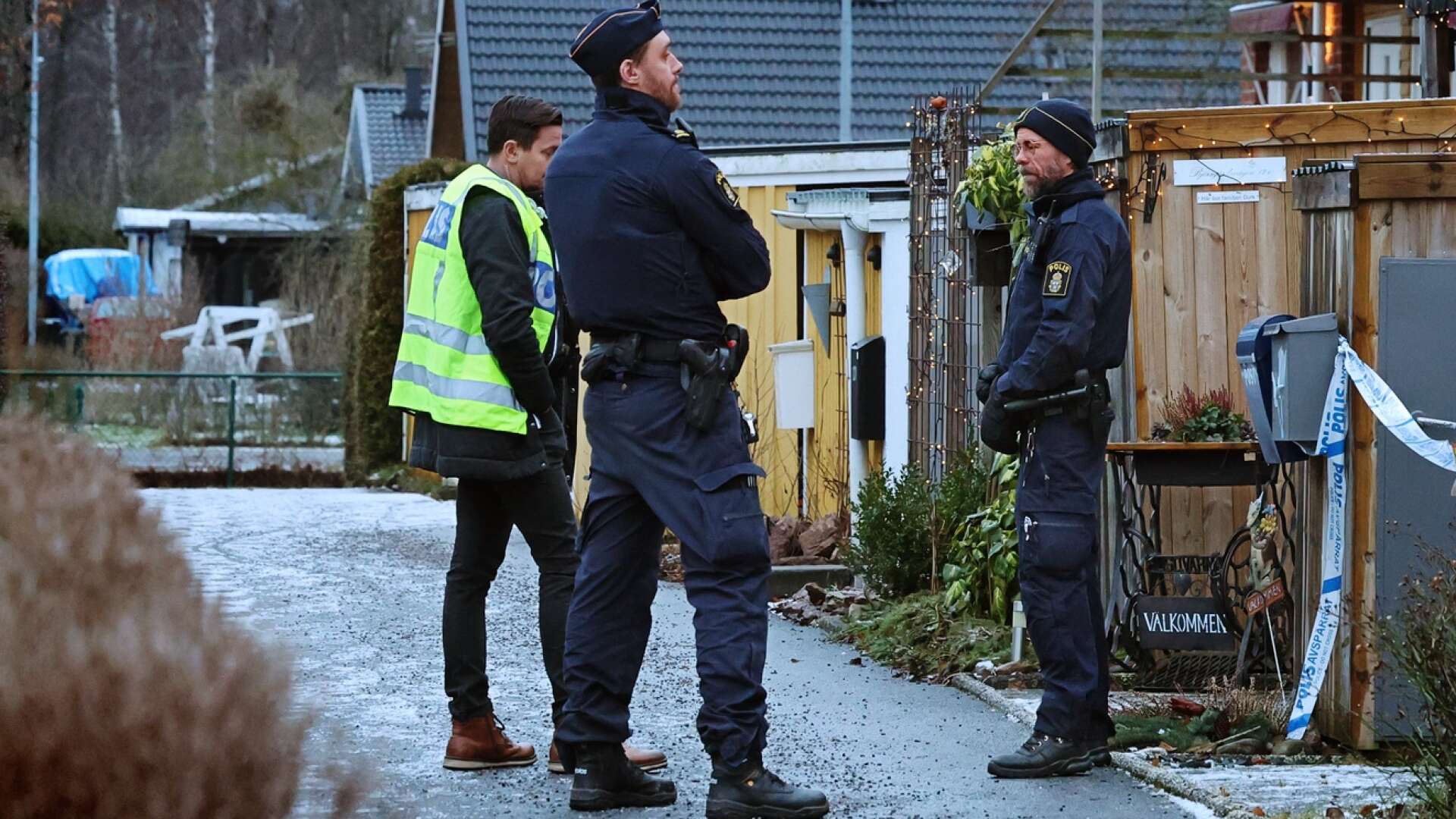 Flera poliser befann sig på den misstänkta mordplatsen i Källby under onsdagseftermiddagen.