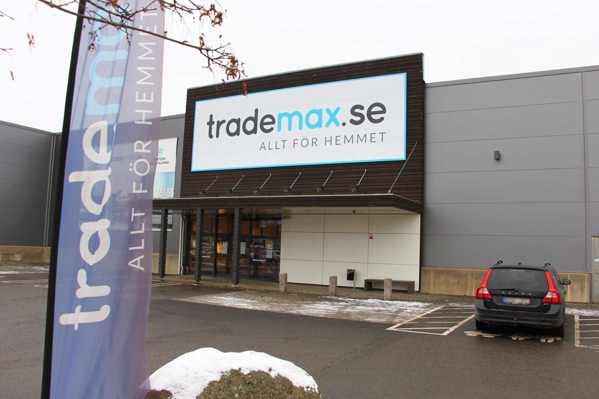 Möbelbutiken Trademax på Stallsiken i Skövde stänger. Sista öppetdagen är på söndag.