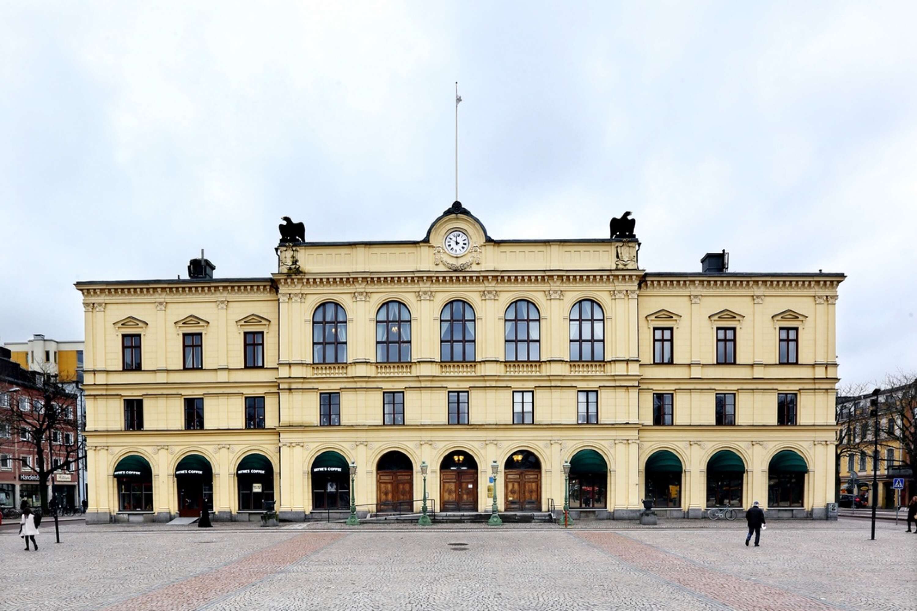 Värmlands tingsrätt på Stora Torget i Karlstad.
