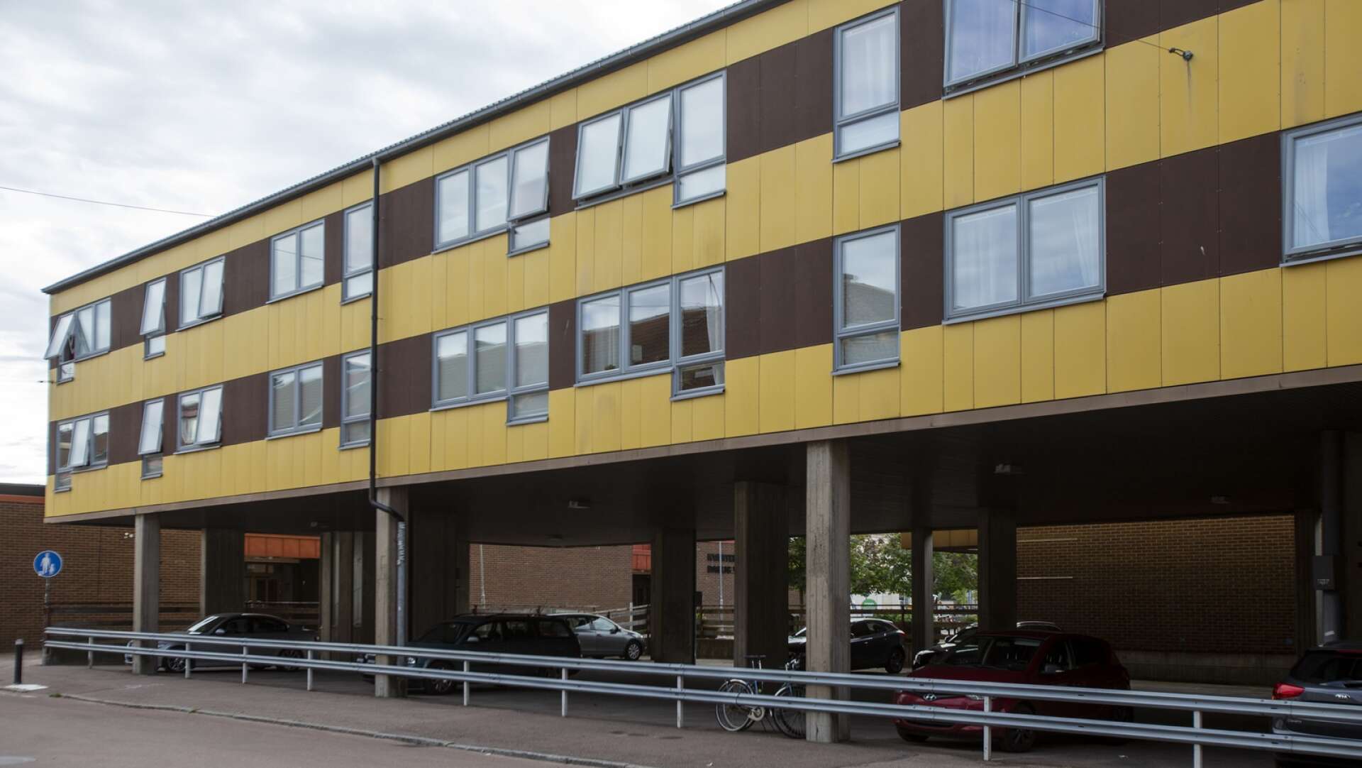 Mannen dömdes för sexuellt ofredande mot åtta flickor på Herrhagen i Karlstad.