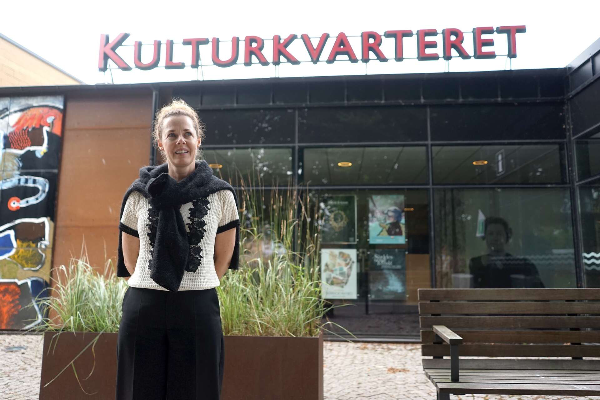Lotta Persson, besöksnäringsutvecklare på Hjo kommun går igen turistsommaren.