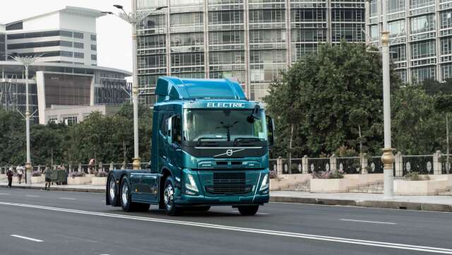 Volvo Lastvagnar börja sälja elektriska lastbilar i Malaysia.