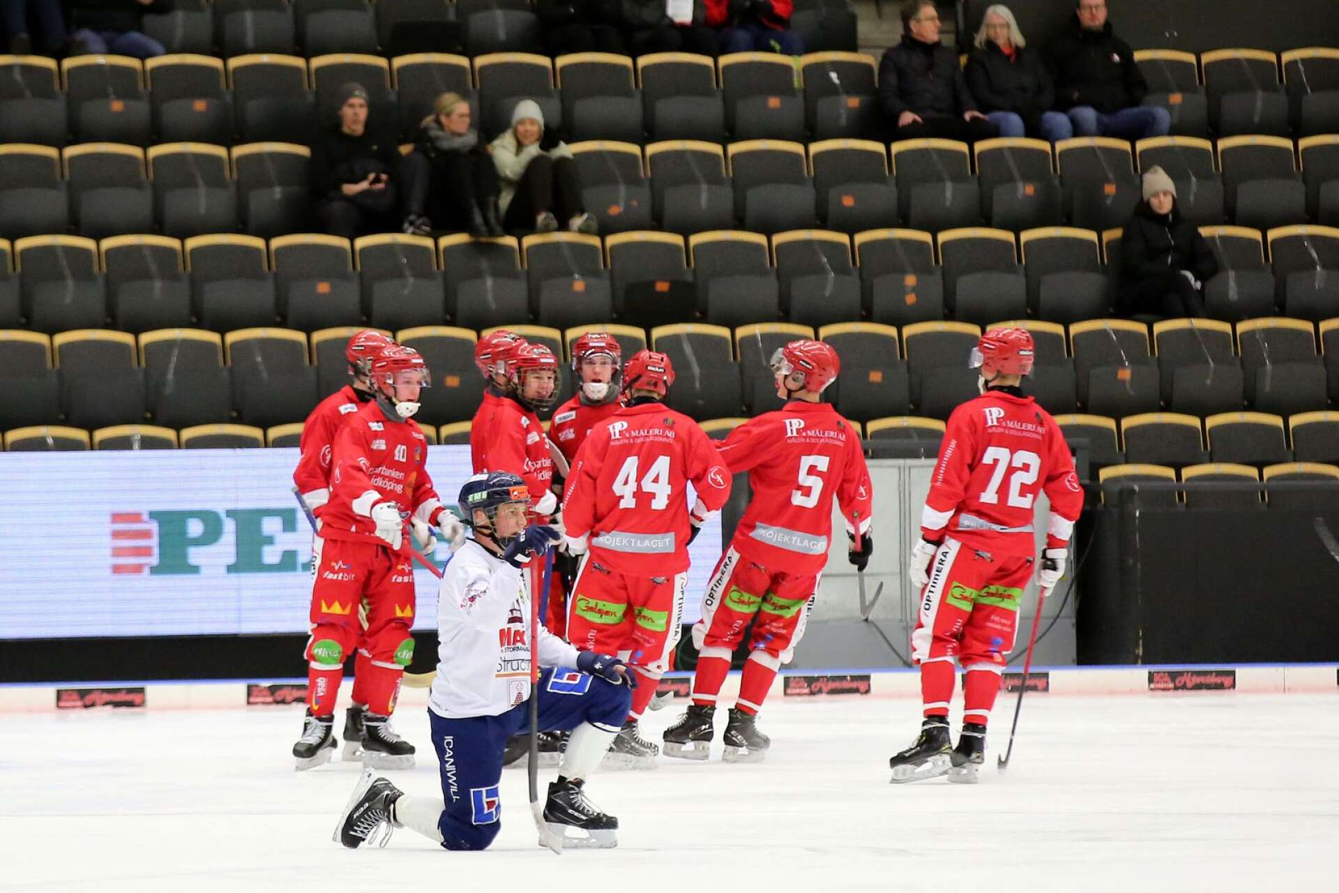 Laik hade många anledningar att jubla den förra säsongen, men har bytt ut stora delar av laget till lördagens seriepremiär borta mot Nässjö.