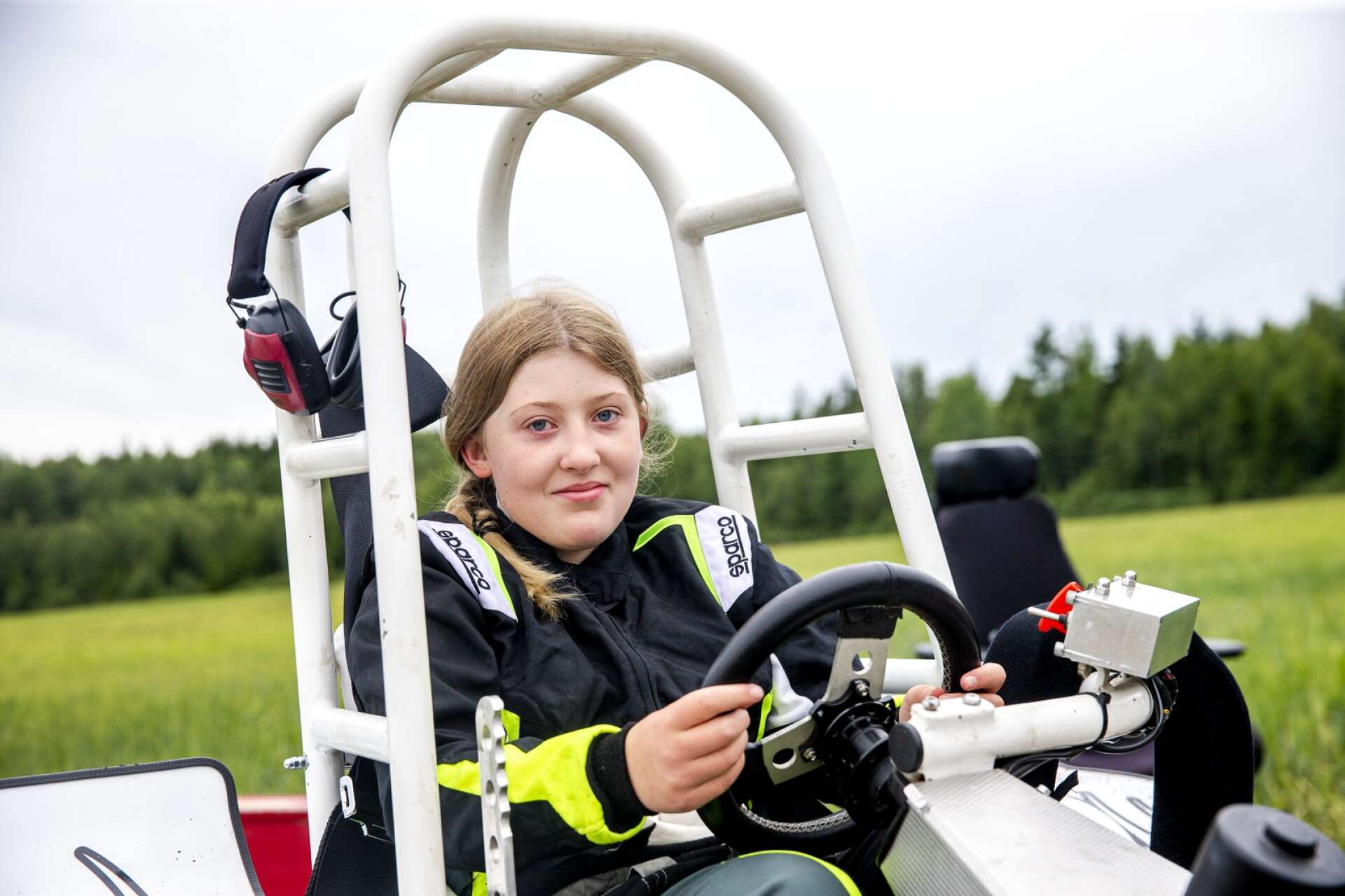Hela familjen Albinsson är intresserade av traktorpulling. Selma fick en seger under lördagen.