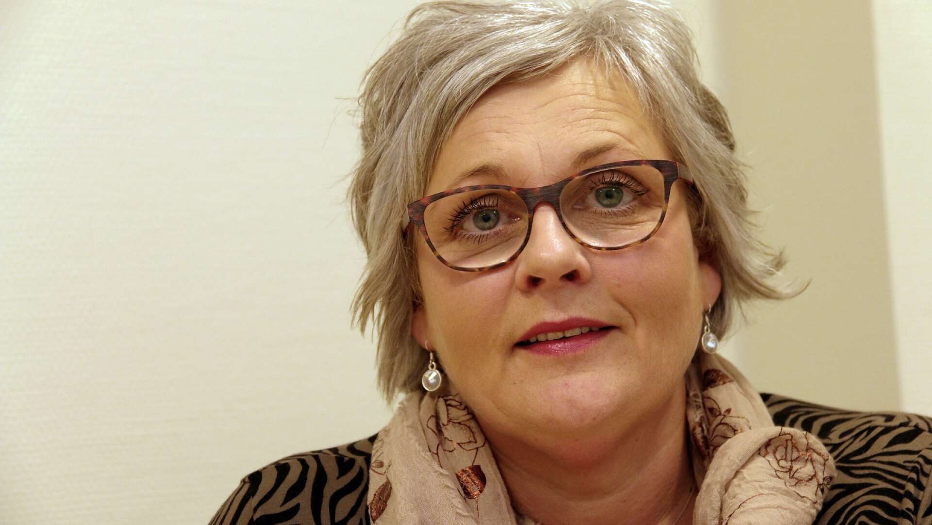 Paula Holmqvist (S) är riksdagsledamot för Fyrbodal och bosatt i Dals-Ed.