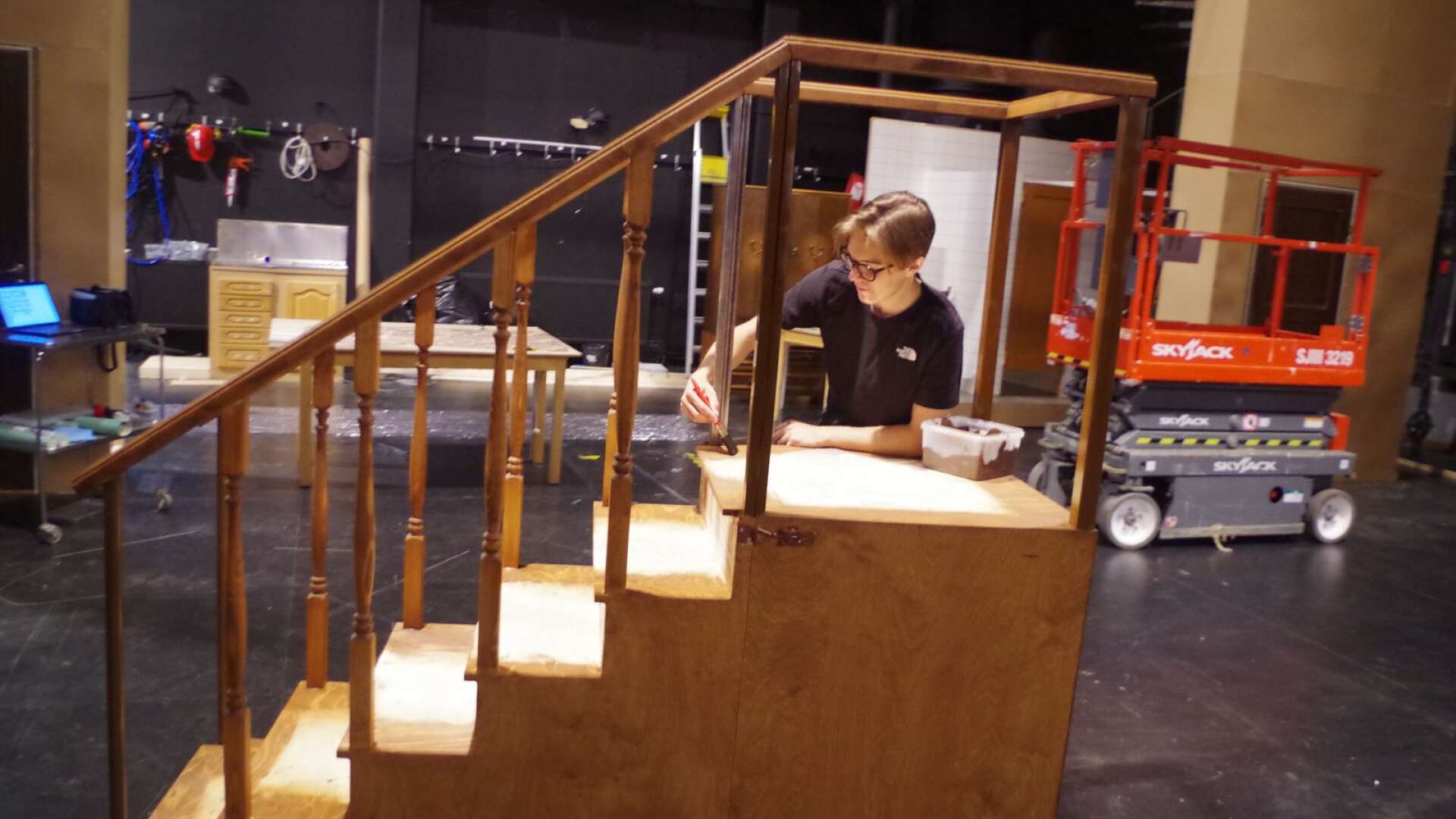 En trappa kommer att spela en central roll i upplagan av Billy Elliot. Vilken är än så länge hemligt?