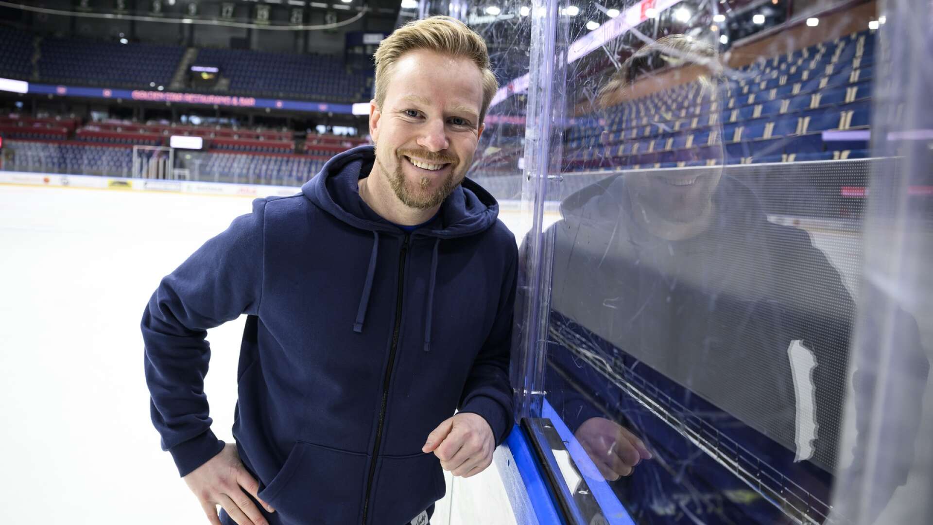 Niklas Edin är en mästare på is. Han har lett sitt lag till både OS- och VM-guld under 2022 och fick i lördags ta emot utmärkelsen Årets värmlänning tillsammans med Tomas Mitell i Färjestad BK.