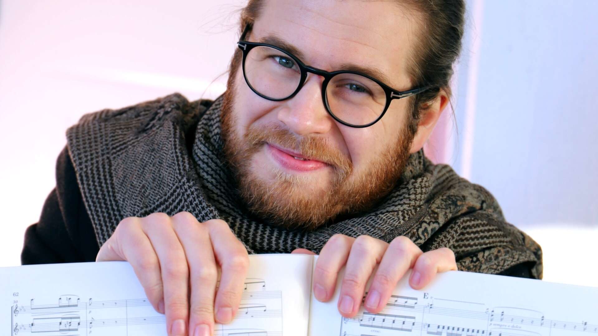 Musik och språk förde dirigenten Magnus Fryklund, 31, från Karlstad till Frankrike