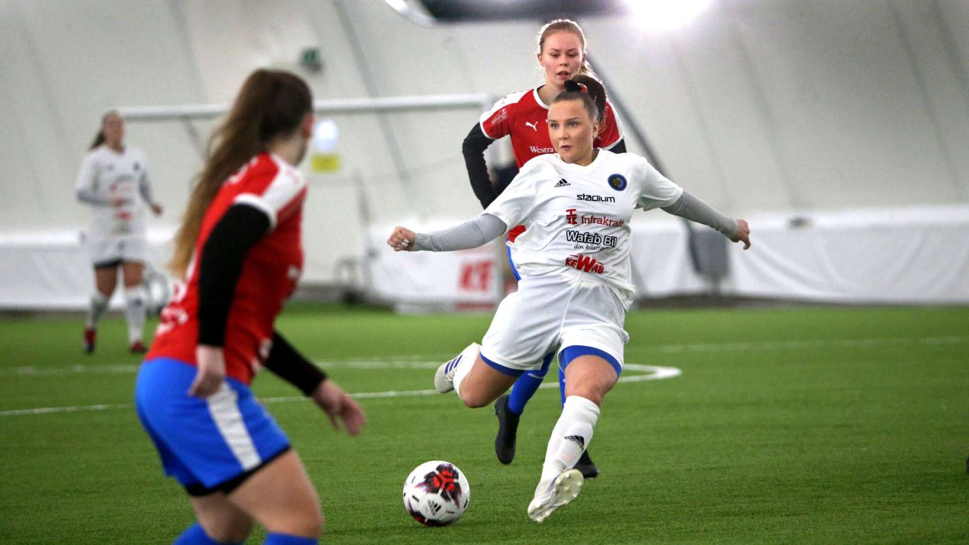 Karlstad Fotbolls damlag jagar ny tränare.
