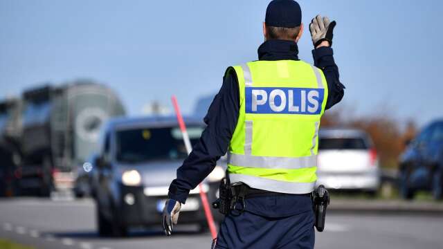 Ökat antal poliskontroller är främsta anledningen till att antalet återkallade körkort ökar, enligt Transportstyrelsen.