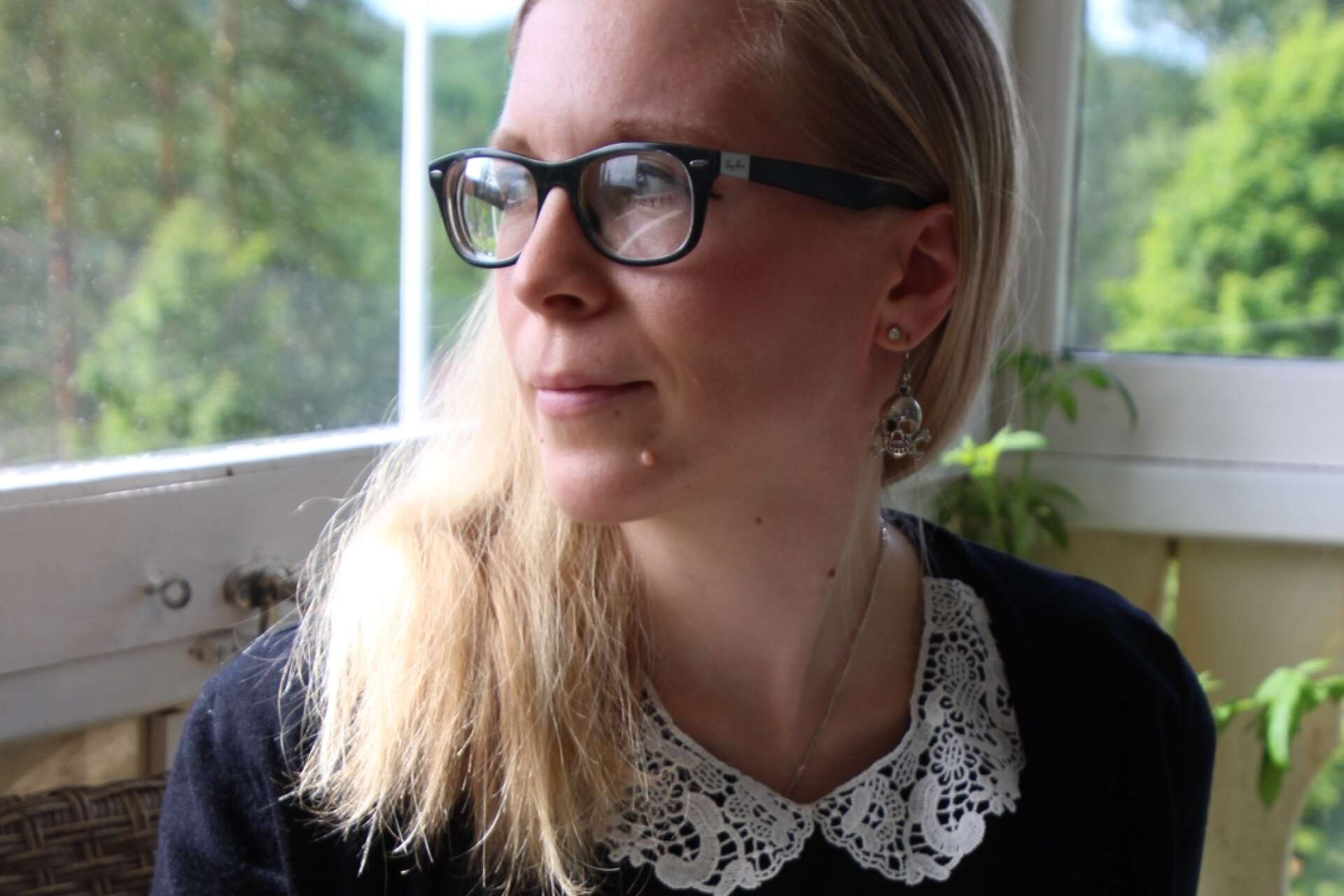 Elin Olausson skriver oftast på engelska, men i fjol vann hon Tidningen Skrivas novelltävling med en berättelse skriven på svenska.