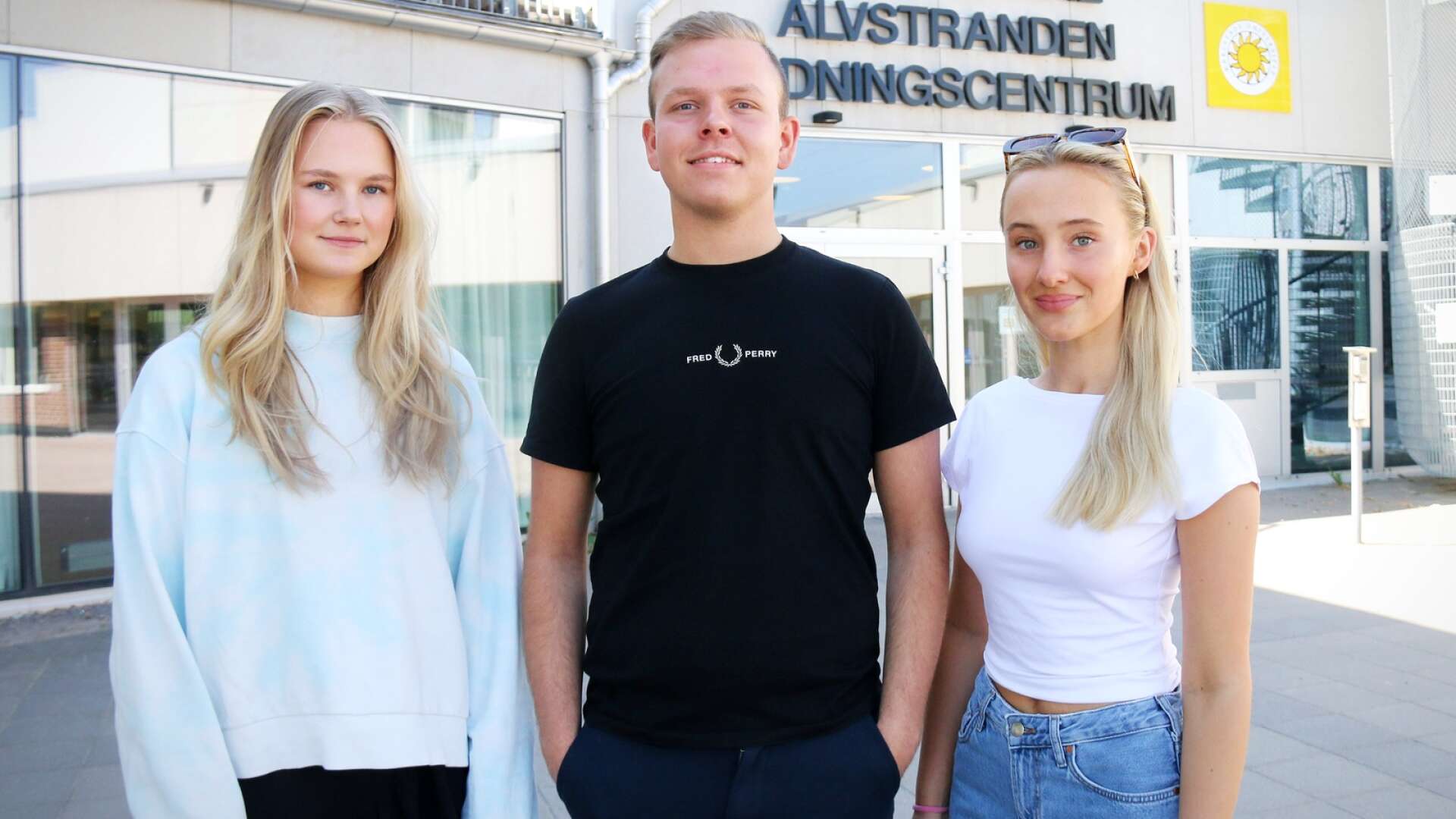 Lovisa Ehne, Algot Stenmark och Mattea Frank är tre av dem som i år blir den första kullen som haft hela sin skolgång på Älvstranden bildningscentrums alla skolstadier.