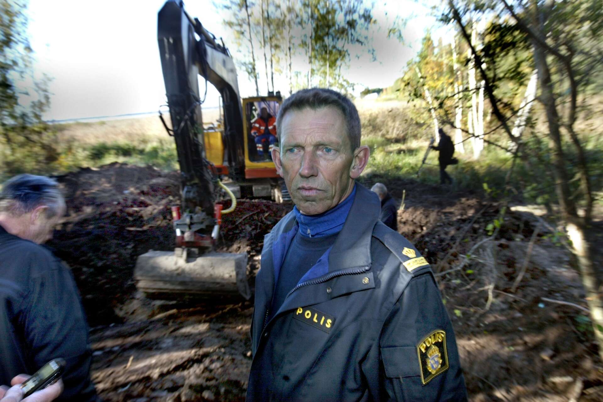 Pelle Jenvén, var utredare vid länskriminalen och arbetade med fallet i många år. 2004 grävdes det intill Vänern i sökande efter Helena. 