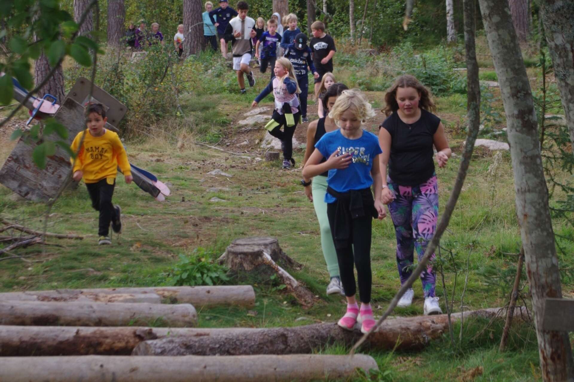 I torsdags var det eleverna på Tveta friskolas tur att springa Skoljoggen.