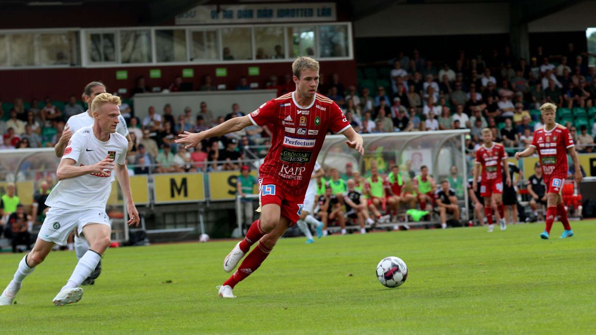 Mikael Mörk gjorde Skövde AIK:s enda mål i matchen mot BP.