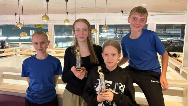 BMS Åmintons Willma Johansson, Majken Eriksson, Erica Hansson och Linus Weiberg inledde badmintonsäsongen med tävlingen Games of Clubs i Göteborg.