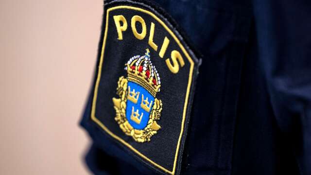 Tidigt på söndagsmorgonen sökte en narkotikapåverkad kvinna hjälp för psykisk ohälsa på en polisstation i Åmål. 