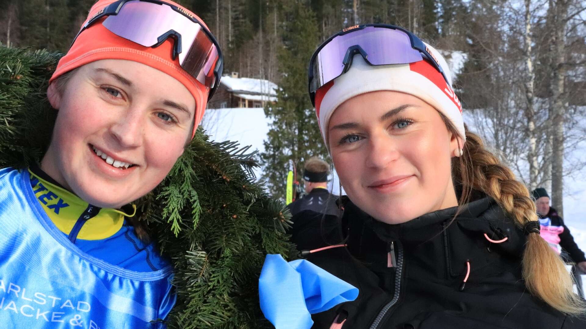 Syskonen Amanda och Emelie Olsson från Säffle är varandras jämlikar. Båda går på skidgymnasiet i Torsby och båda är spjutkastare i yppersta Sverigeeliten. Dessutom vann båda Mattila ski marathon.