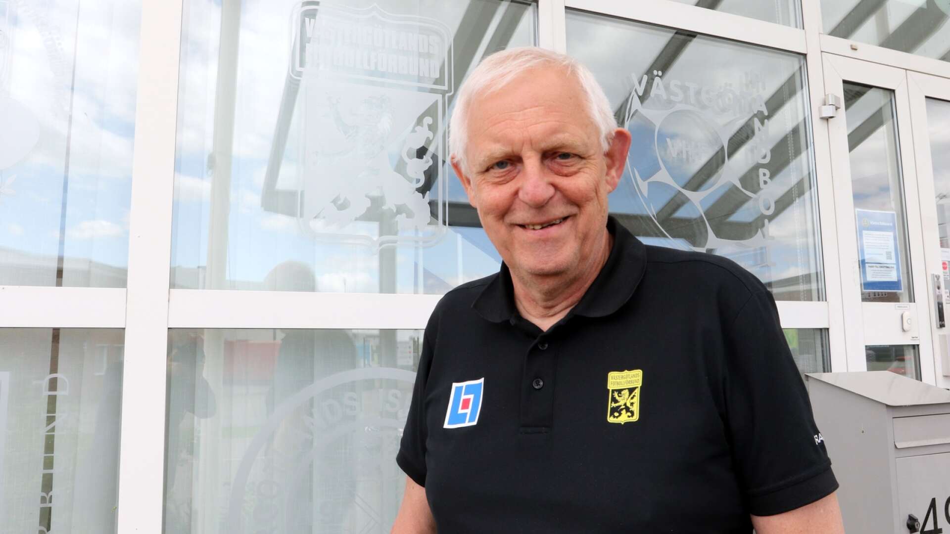 Mats Karlén slutar sitt arbete på Västergötlands Fotbollförbund efter 24 år den sista juni.