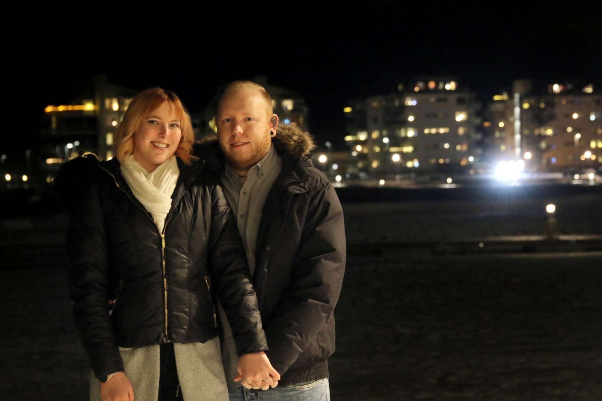 En kväll i oktober träffades Rebecka och Andreas på en krog i Mariestad. Sedan denna höst titulerar de sig herr och fru Visell.