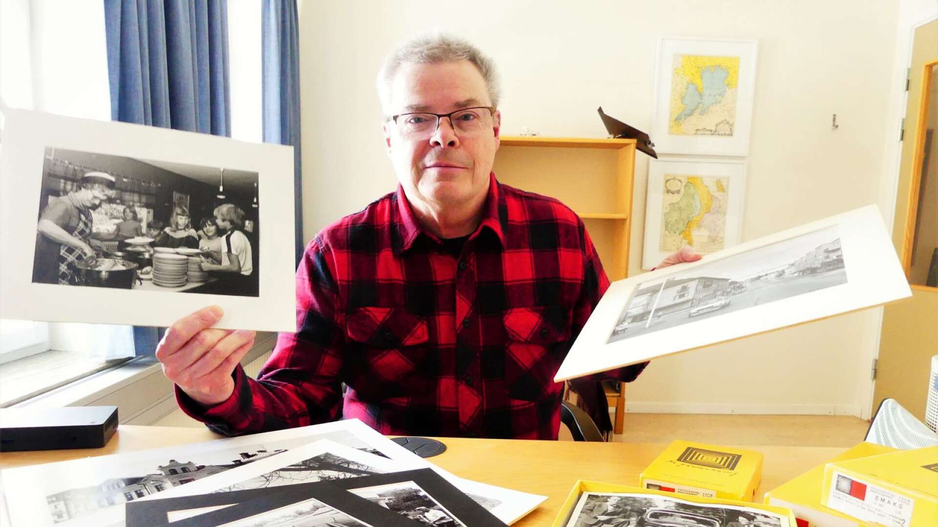 Göran Karlsson har lagt ner otaliga arbetstimmar på en ny hemsida dedikerad till Åmålsfotografen Olle Englund.